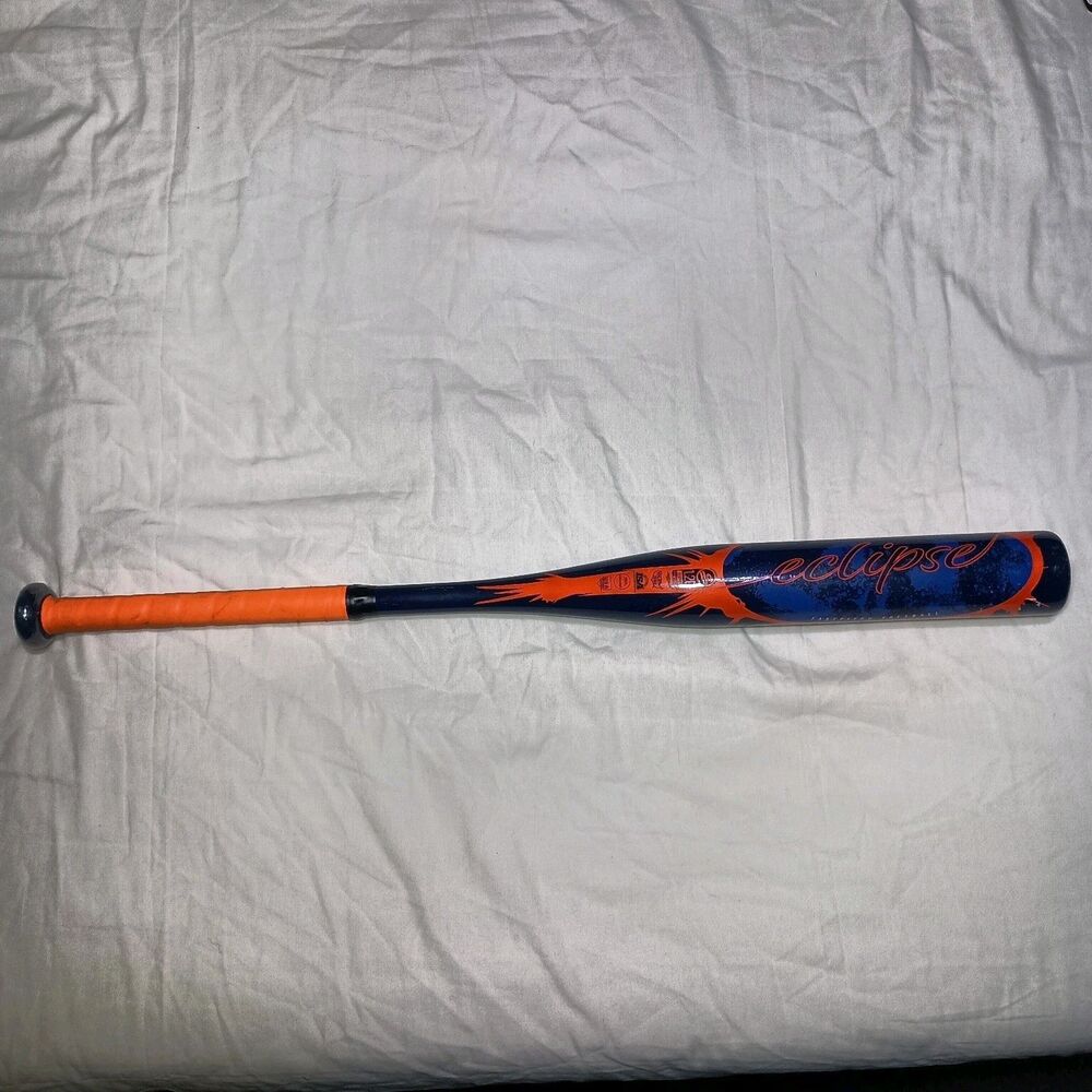 Near Mint Rawlings ECLIPSE -12 Fastpitch Softball Bat 28in 16oz FP2E12 2-1/4"